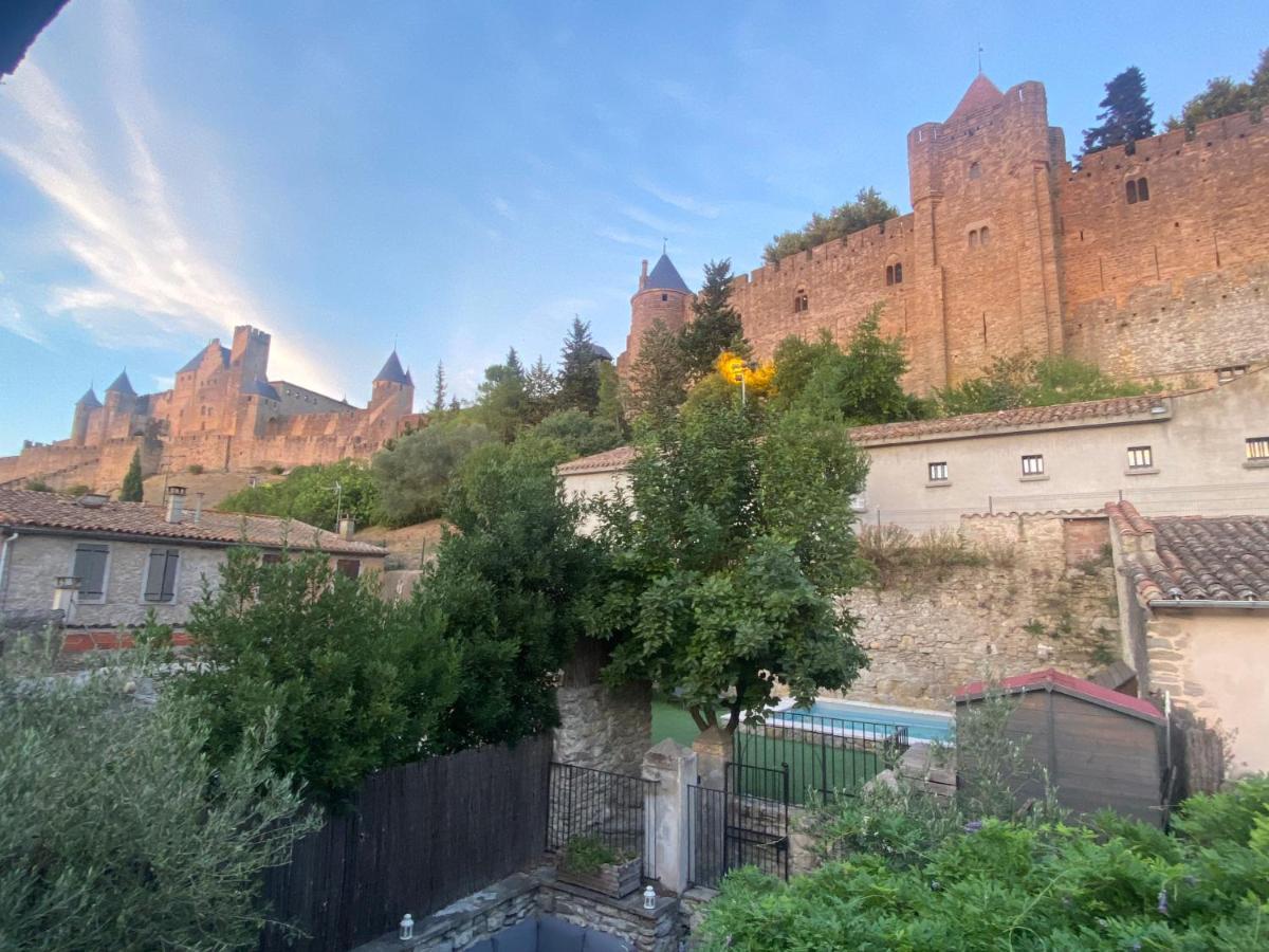 La Maison De La Tour Pinte Carcassonne Esterno foto
